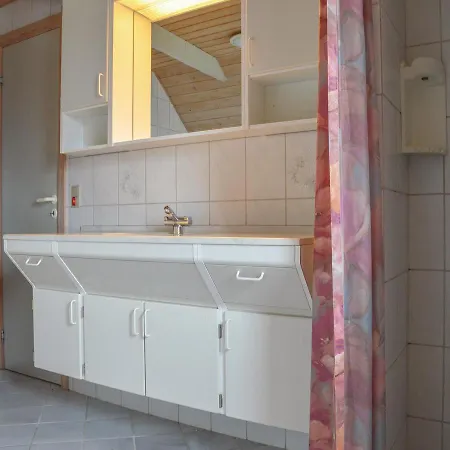 Three-bedroom Holiday In Ferienhaus Ringkøbing